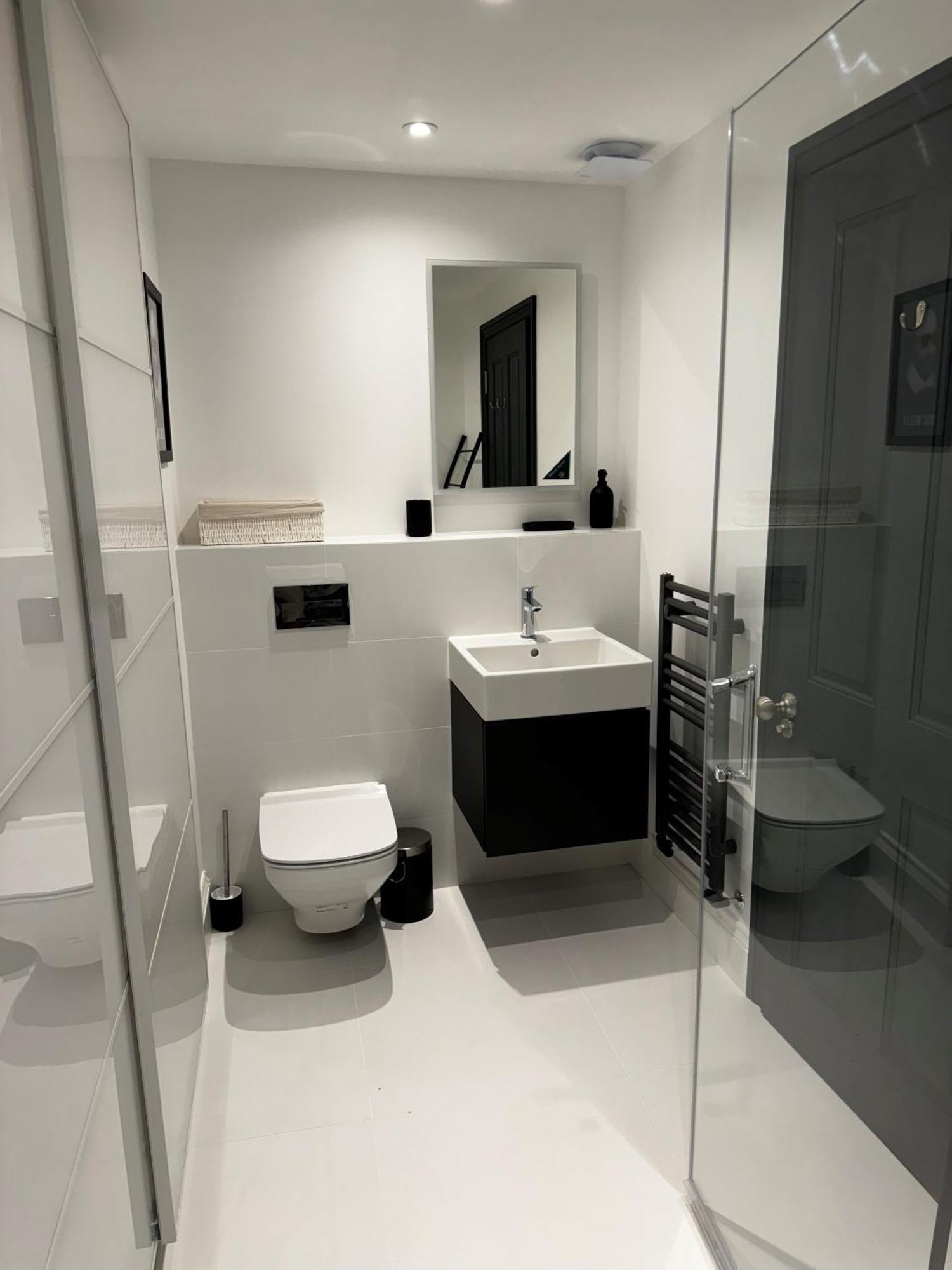 Romeo'S Arch High End Luxury In Centre Of Stratford With Parking Stratford-upon-Avon Exterior foto