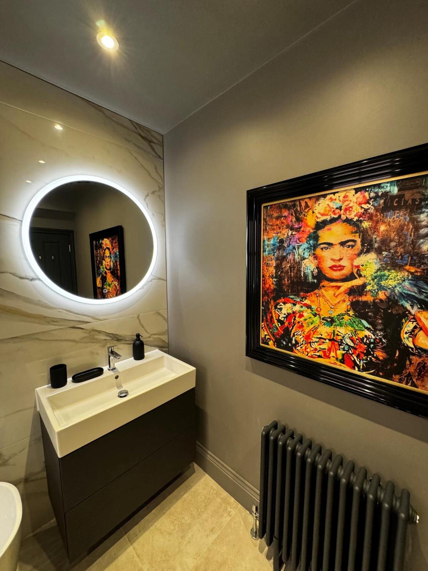 Romeo'S Arch High End Luxury In Centre Of Stratford With Parking Stratford-upon-Avon Exterior foto