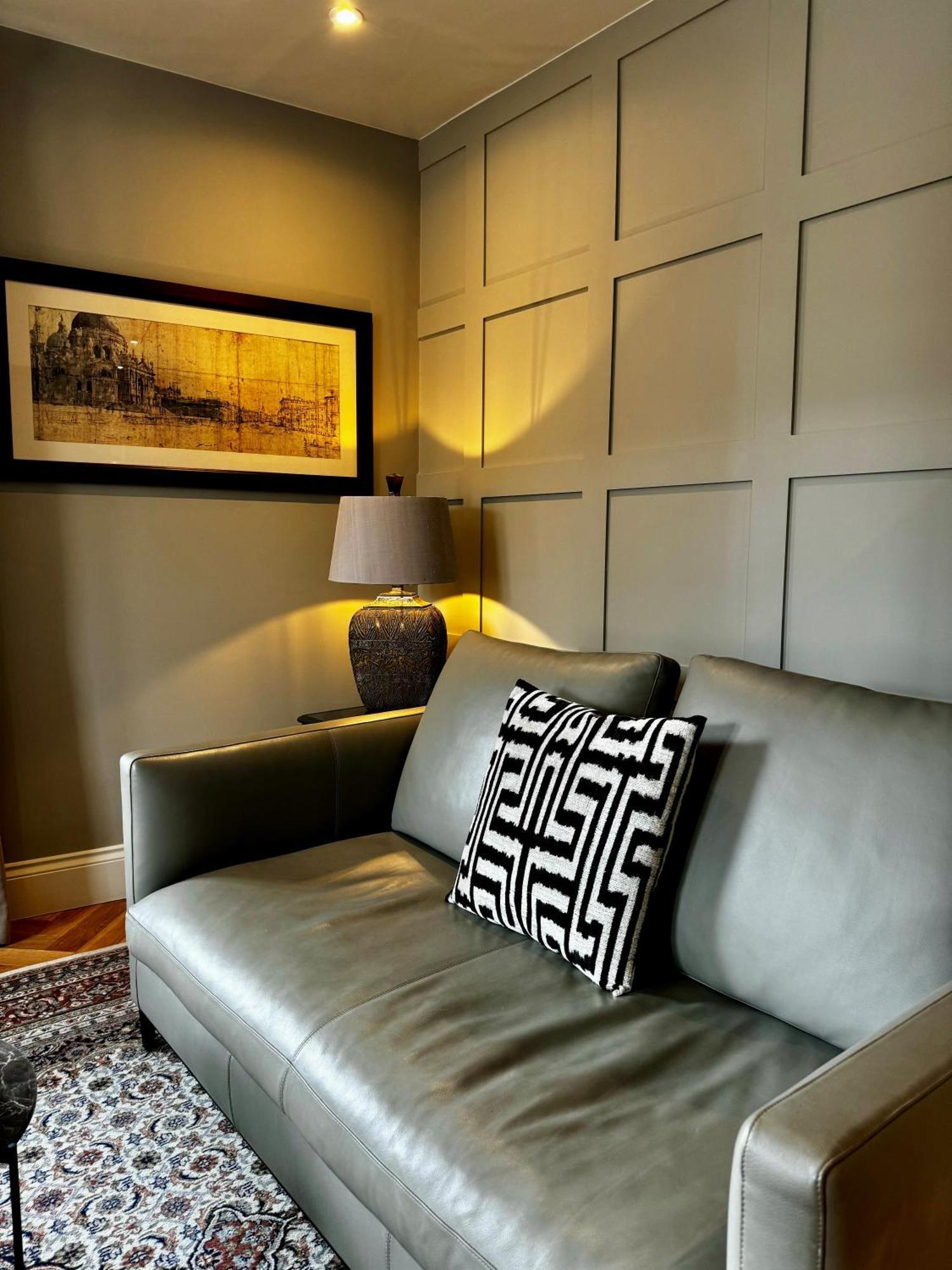 Romeo'S Arch High End Luxury In Centre Of Stratford With Parking Stratford-upon-Avon Exterior foto